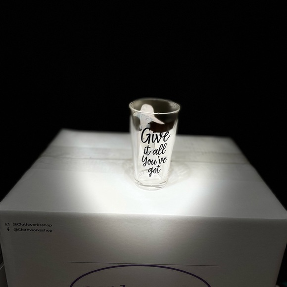 Drinkware Set - Picture 7 of 10